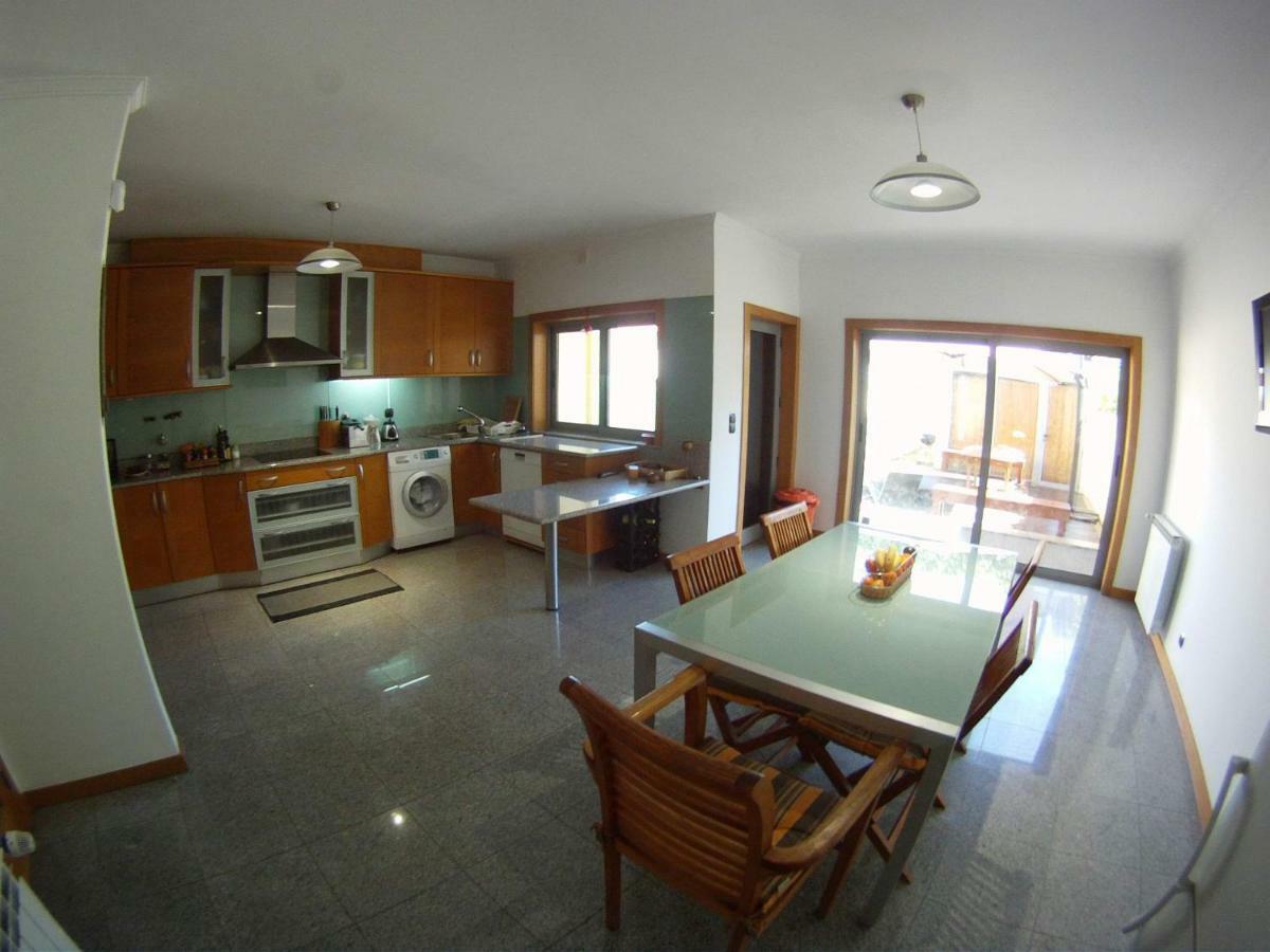 Cabedelo Guest House เวียนา โด กัสเตโล ภายนอก รูปภาพ