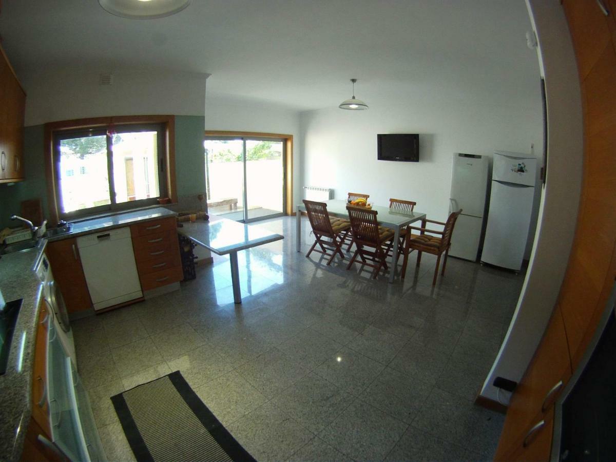 Cabedelo Guest House เวียนา โด กัสเตโล ภายนอก รูปภาพ